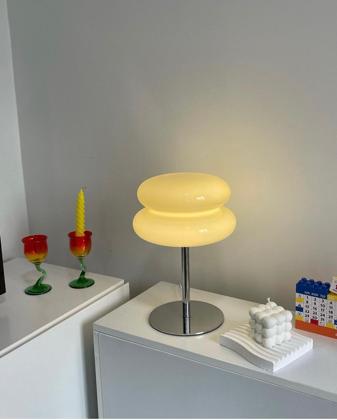 Sören - Retro Orange Glass Lamp