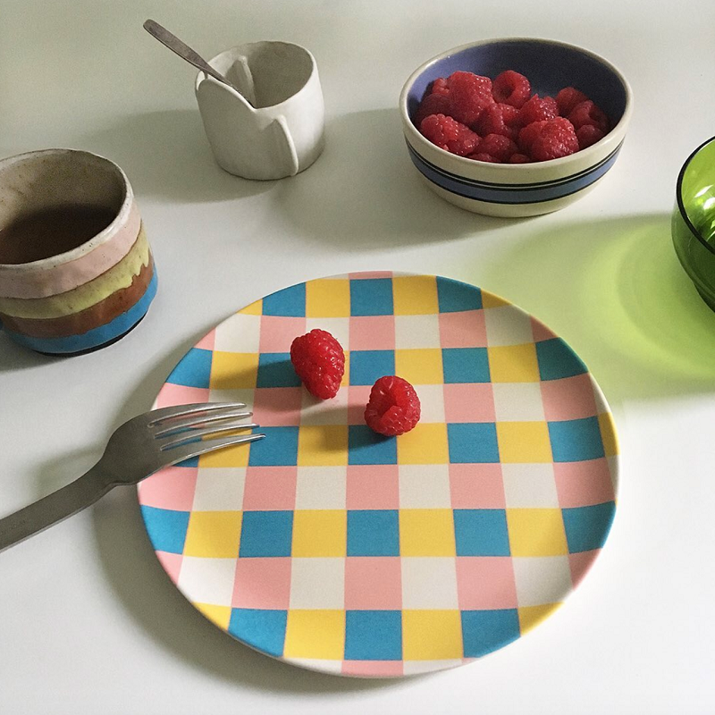 Yrsä - Pop Design Plates