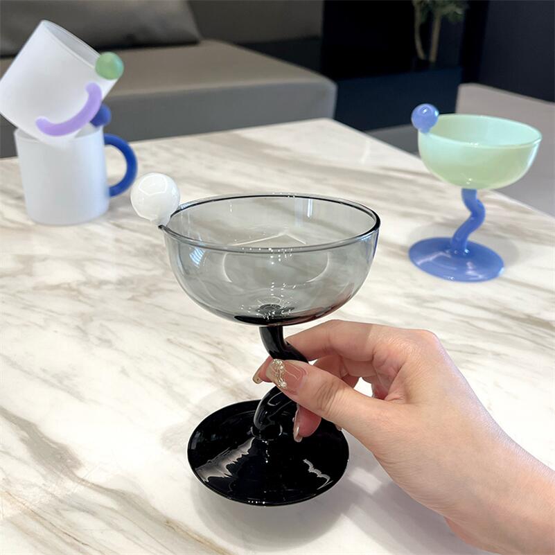 Alma - Wavy Glass