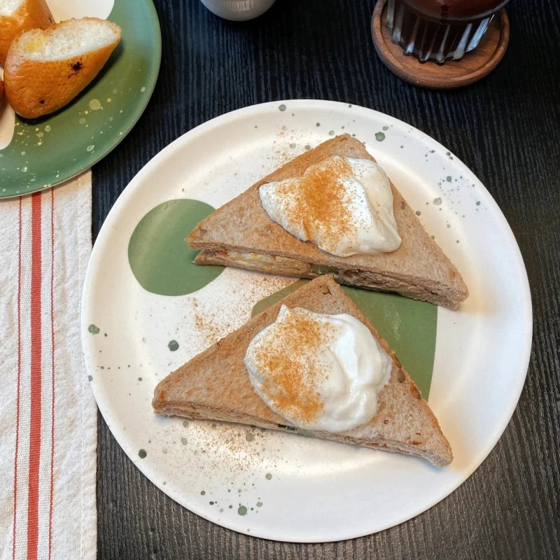 Yrsä - Retro Design Plates