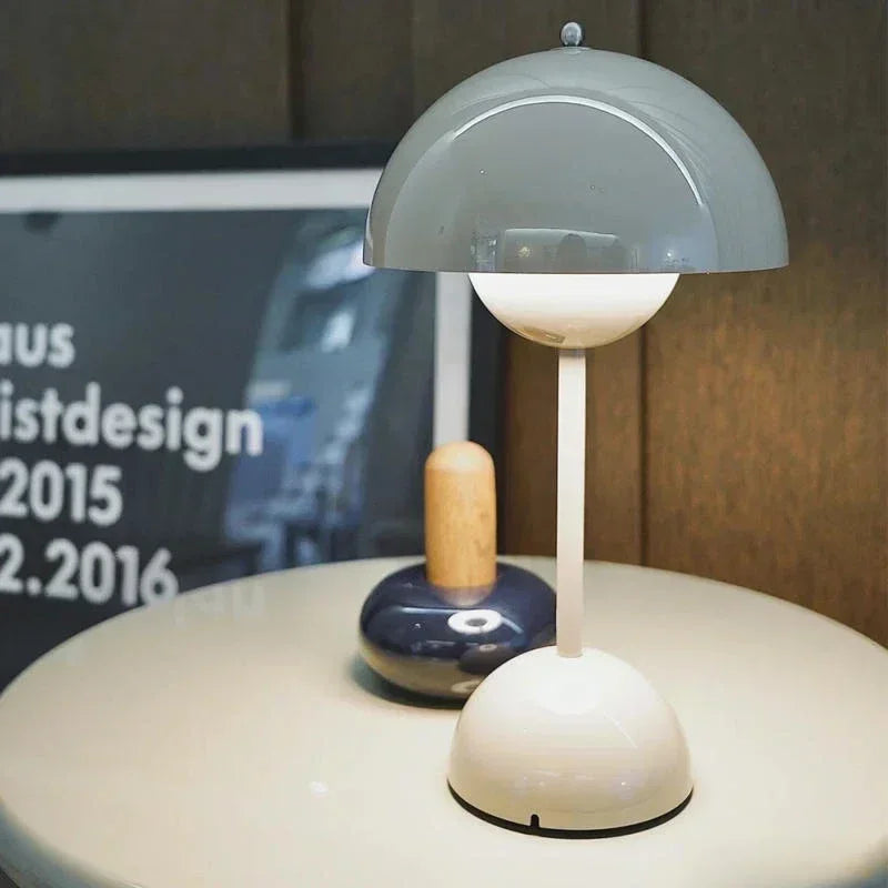 NÜMI – Rechargeable Mushroom Lamp