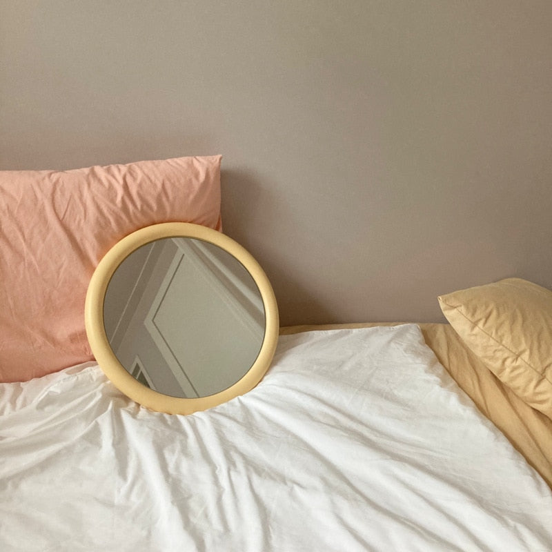 Hedda - Natural Mirror