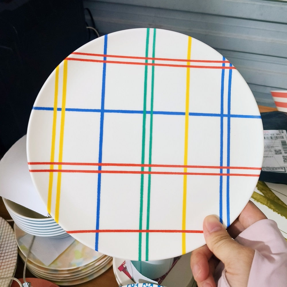Yrsä - Pop Design Plates