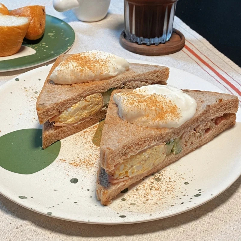 Yrsä - Retro Design Plates
