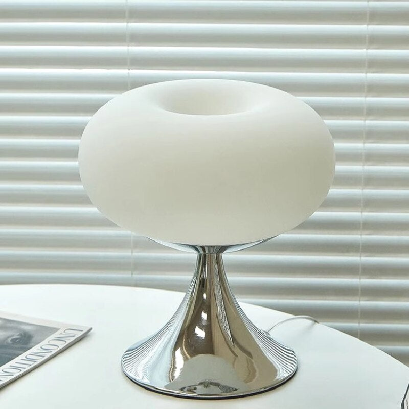 Eskil - Bauhaus Style Lamp