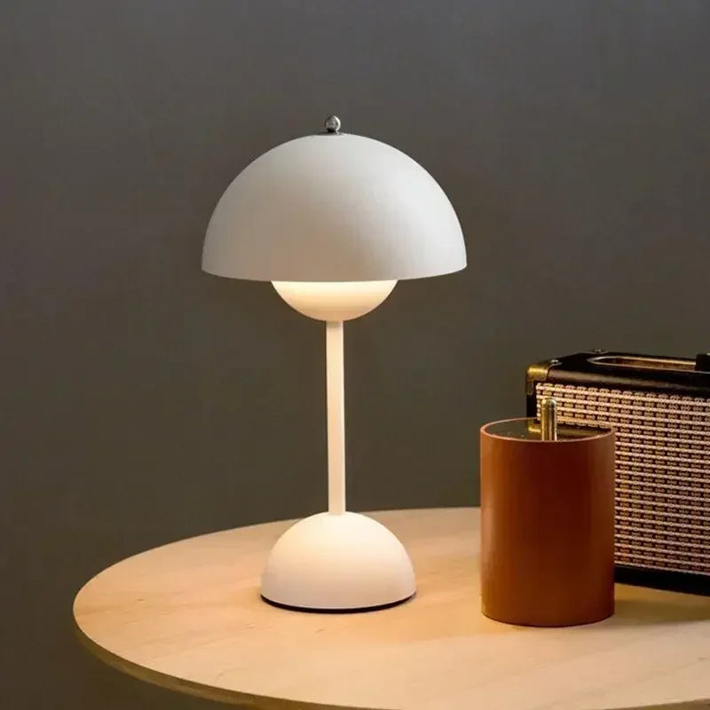 NÜMI – Rechargeable Mushroom Lamp