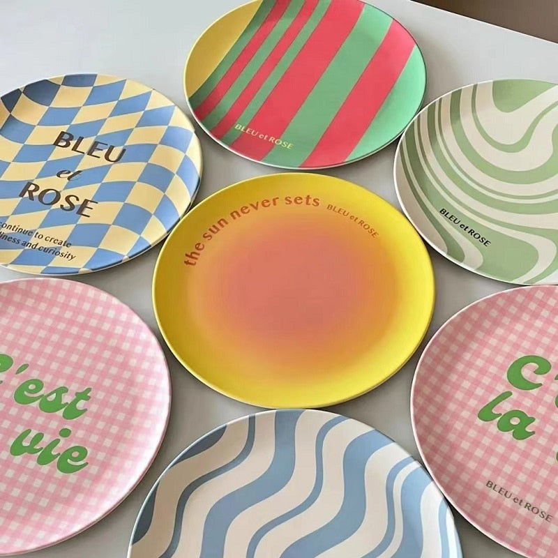 Yrsä - Pop Design Plates