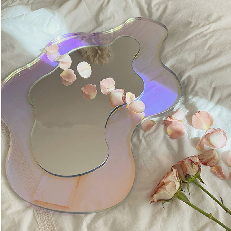 Kirsten - Colorful Mirror