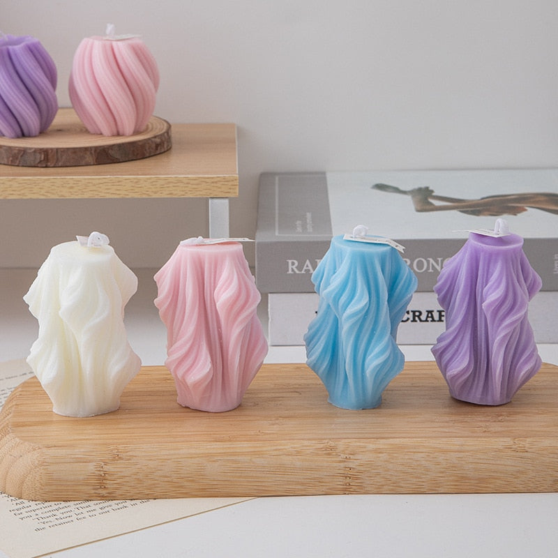 Julia - Geometric Wave Candle