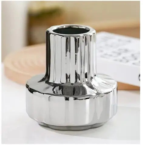 Naemi - Bauhaus Silver Vase