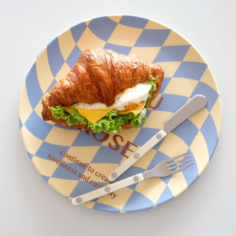 Yrsä - Pop Design Plates