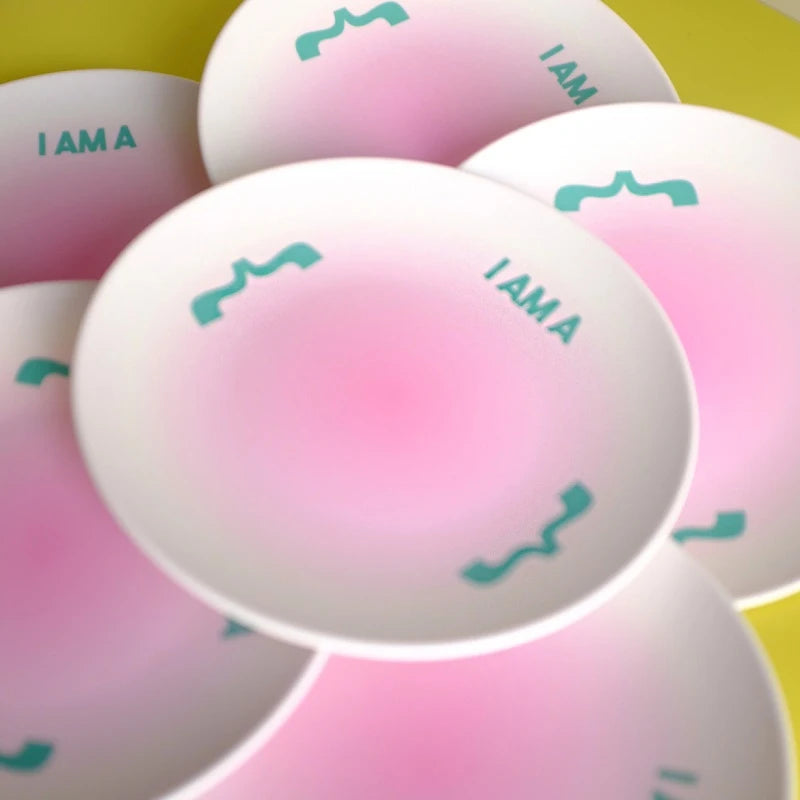 Yrsä - Retro Design Plates