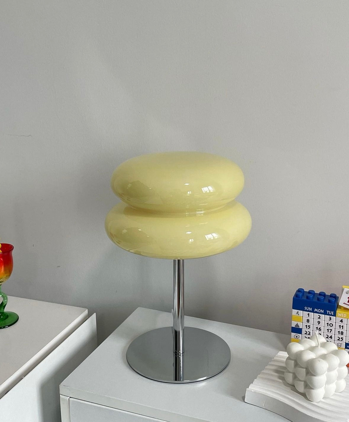 Sören - Yellow Retro Glass Table Lamp