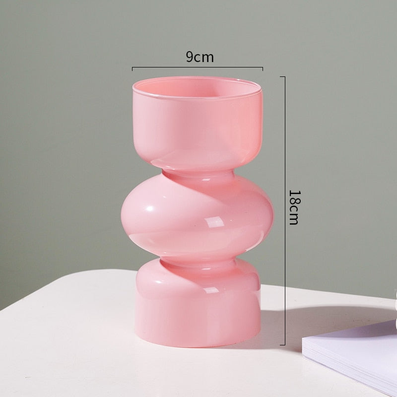 Karin - Hourglass Vase
