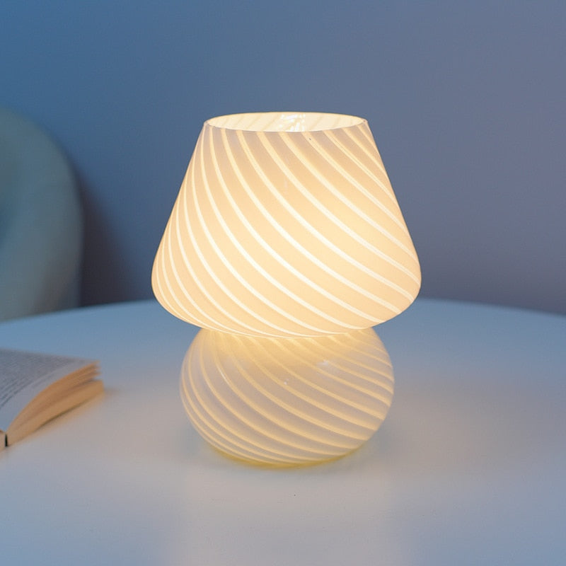 Erikä - Mushroom Striped Lamp