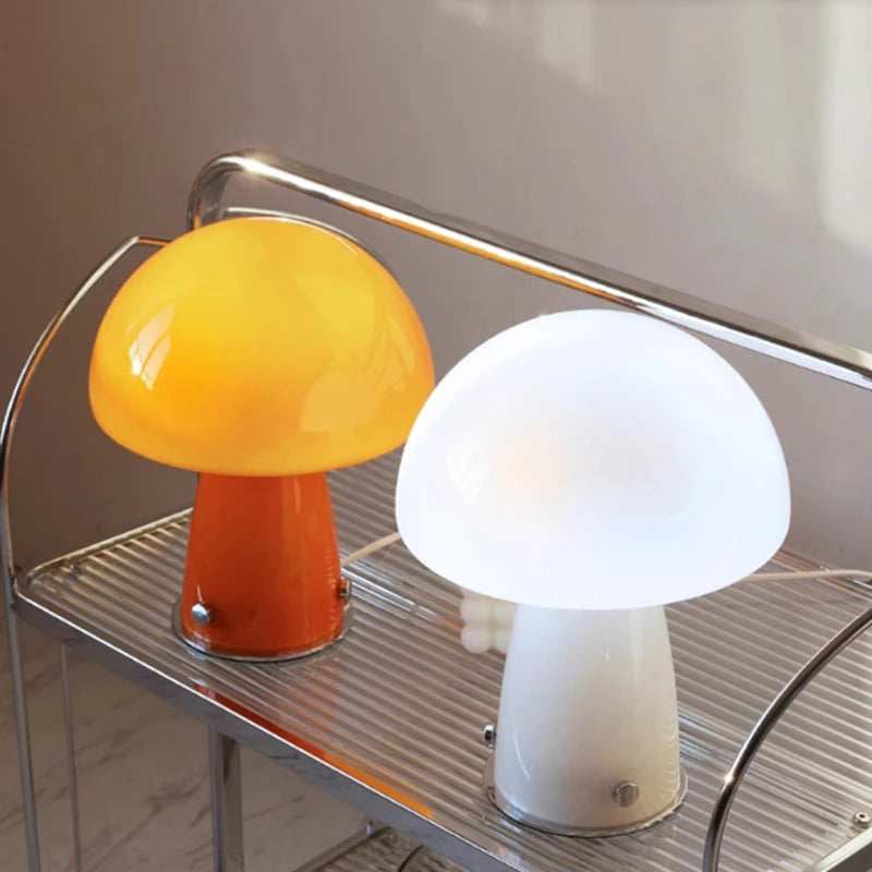 Müshi - Mushroom Retro Lamp