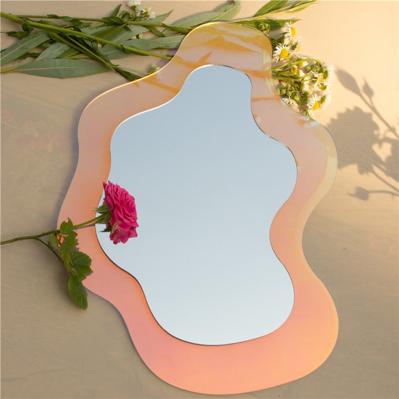 Kirsten - Colorful Mirror