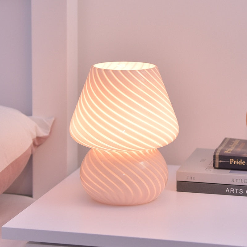 Erikä - Mushroom Striped Lamp