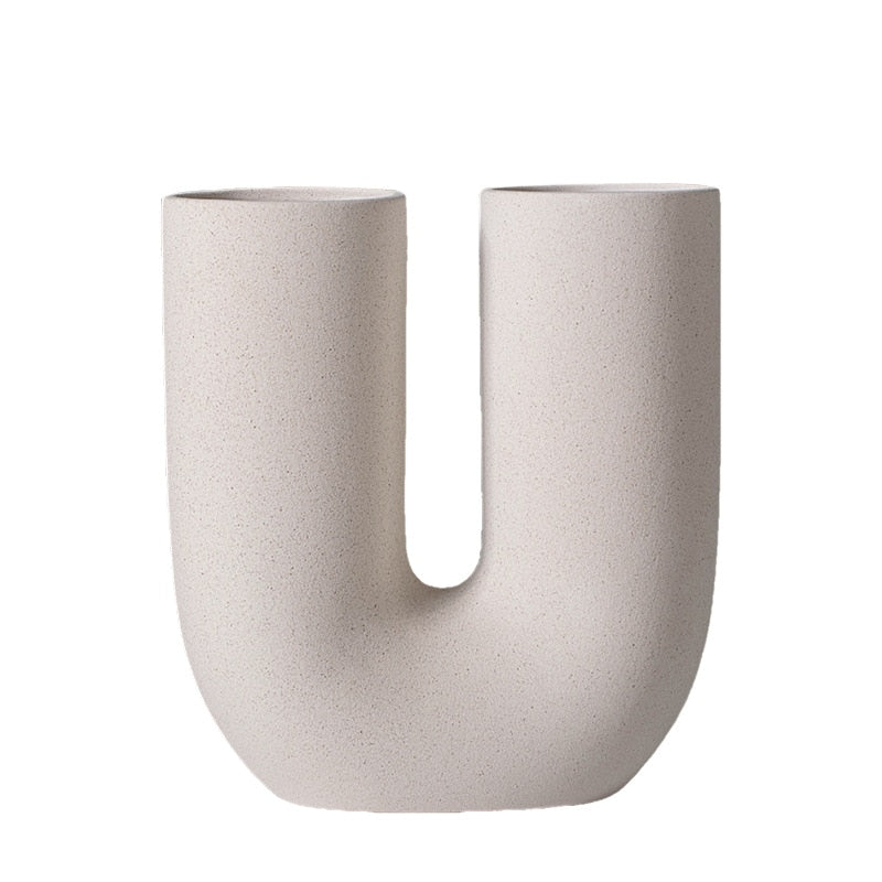 Üma - U Shape Vase