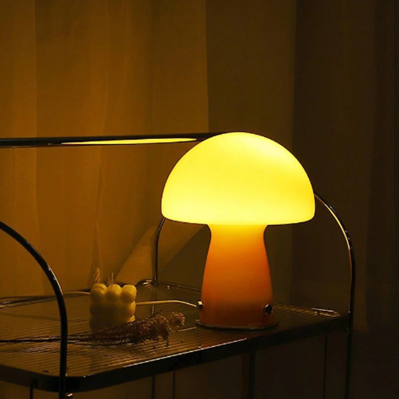 Müshi - Mushroom Retro Lamp