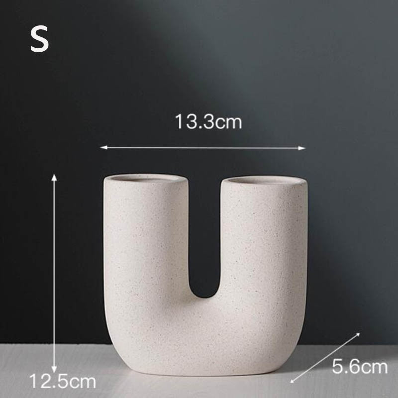 Üma - U Shape Vase
