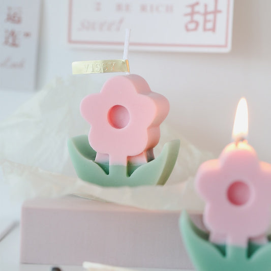 Hind - Flower Candle